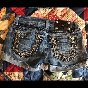 Miss Me shorts sz 24